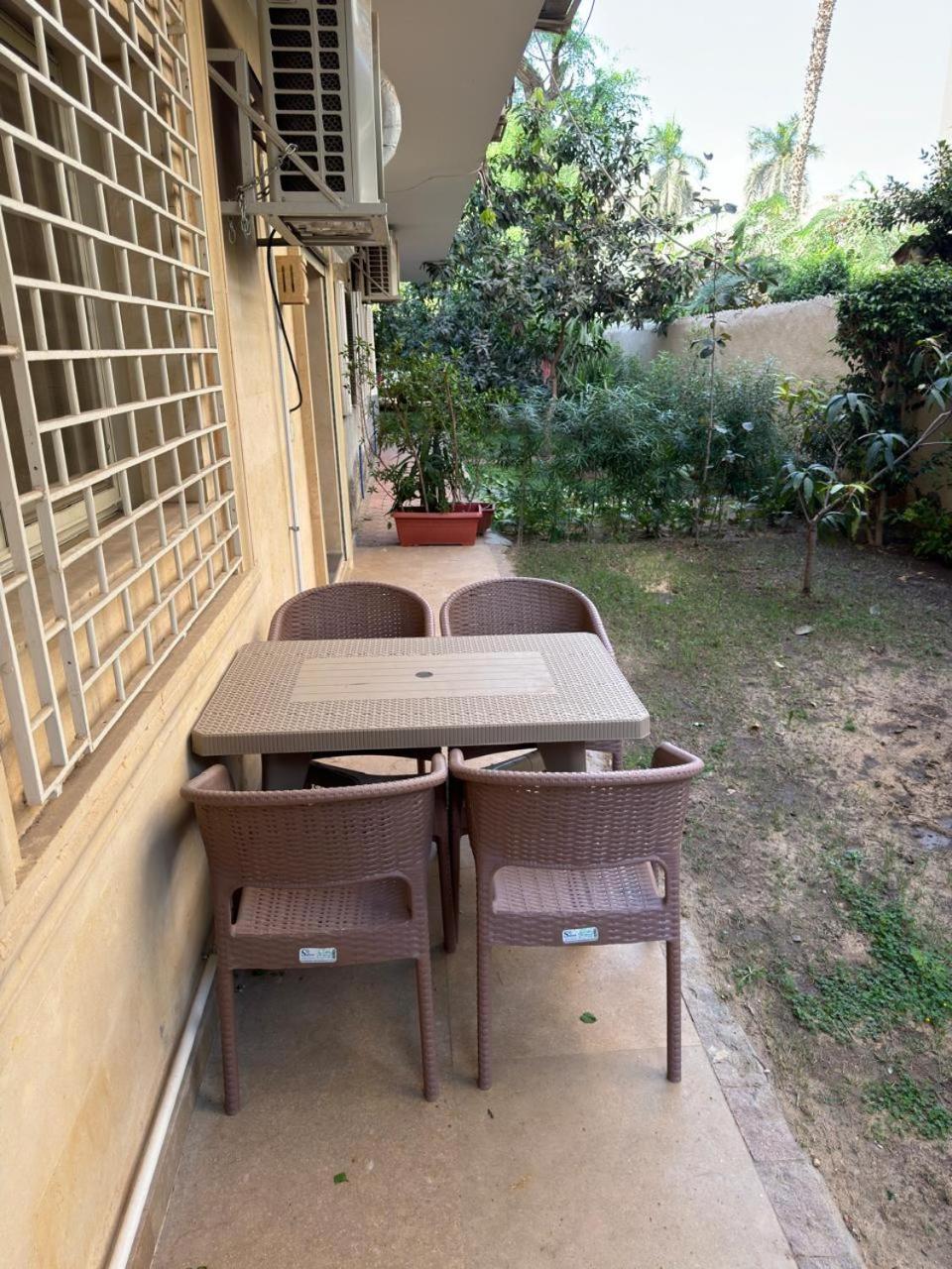 Warm In The Heart Of Maadi Apartment *